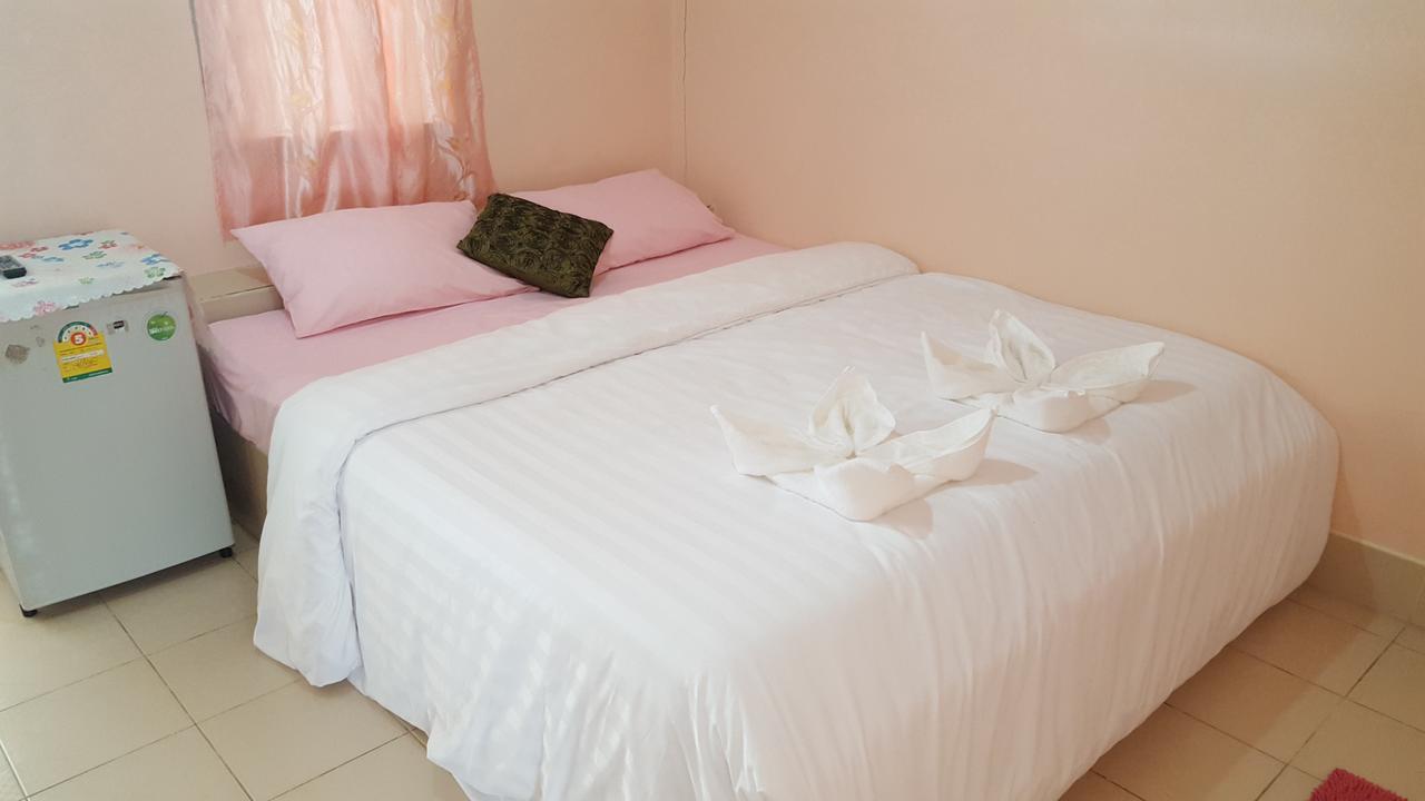 Montra Guesthouse Ranong Eksteriør billede